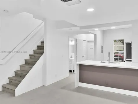 8 Key West Court Weston FL 33326