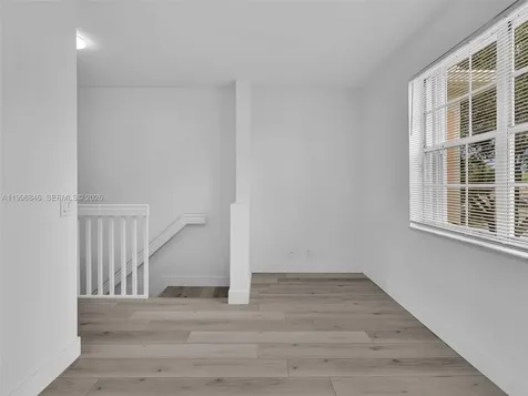 8 Key West Court Weston FL 33326