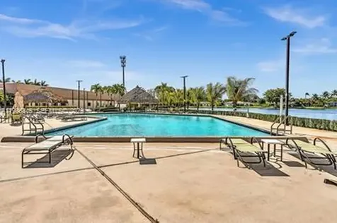 8 Key West Court Weston FL 33326