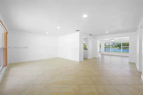 2320 NW 73rd Avenue Sunrise FL 33313