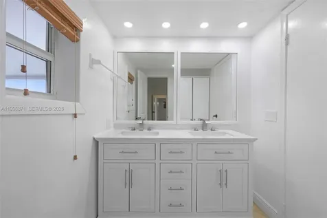 2320 NW 73rd Avenue Sunrise FL 33313