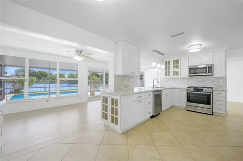 2320 NW 73rd Avenue Sunrise FL 33313