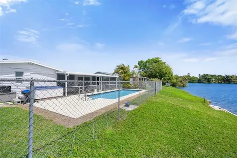 2320 NW 73rd Avenue Sunrise FL 33313
