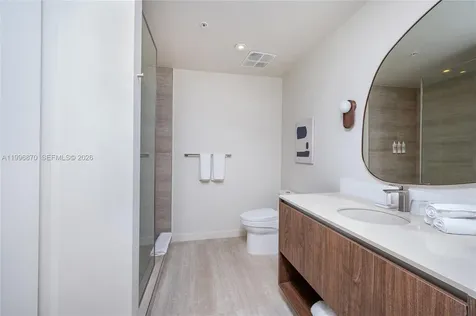 1611 SW 2nd Avenue Miami FL 33129