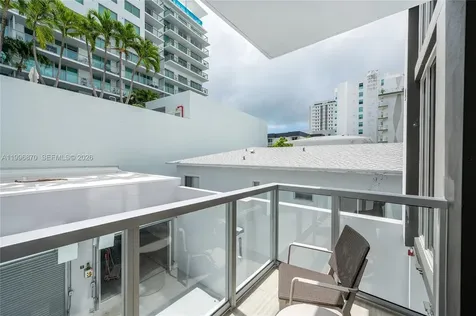 1611 SW 2nd Avenue Miami FL 33129