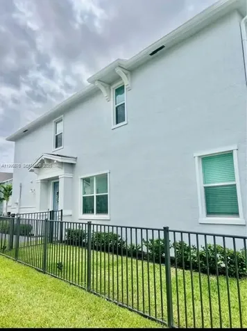 514 SE Rivergrass Port St. Lucie FL 34984