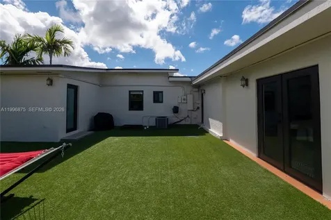 4901 SW 101st Avenue Miami FL 33165