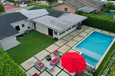 4901 SW 101st Avenue Miami FL 33165