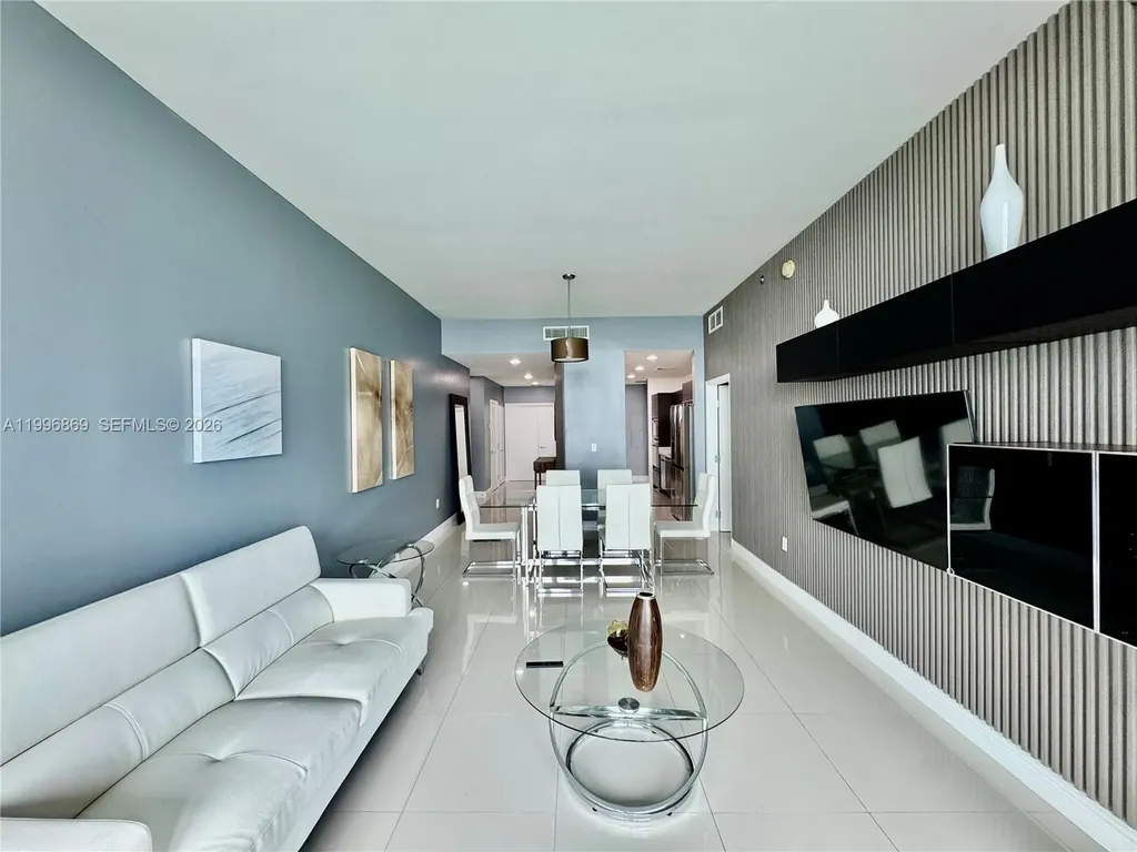 7928 East Drive North Bay Village FL 33141