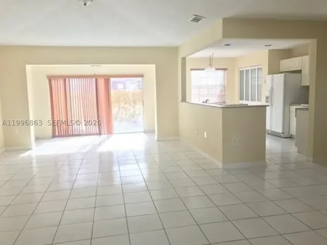 19712 NW 82nd Place Hialeah FL 33015