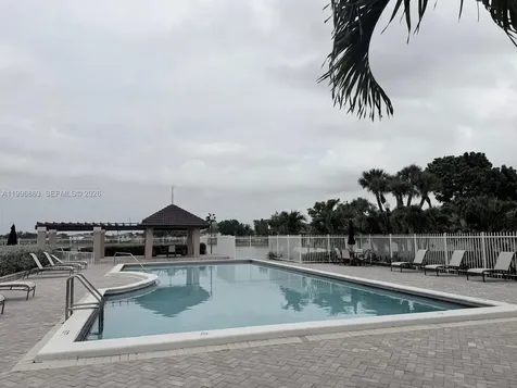 19712 NW 82nd Place Hialeah FL 33015