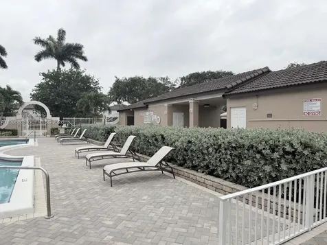 19712 NW 82nd Place Hialeah FL 33015