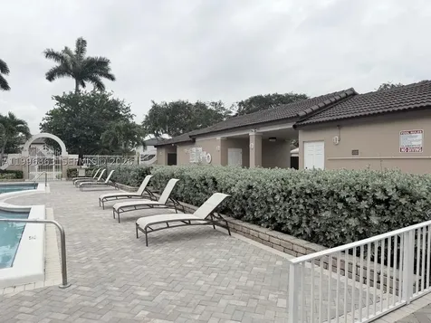 19712 NW 82nd Place Hialeah FL 33015