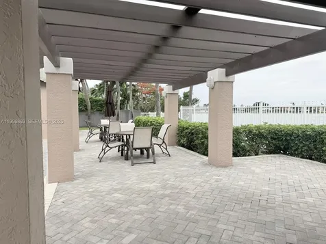 19712 NW 82nd Place Hialeah FL 33015
