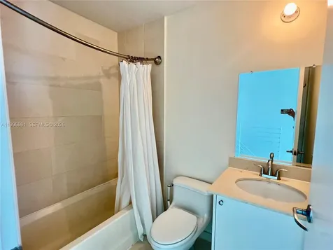 60 SW 13th Street Miami FL 33130