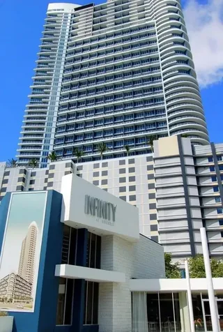 60 SW 13th Street Miami FL 33130