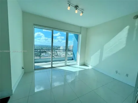 60 SW 13th Street Miami FL 33130