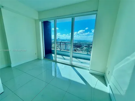 60 SW 13th Street Miami FL 33130