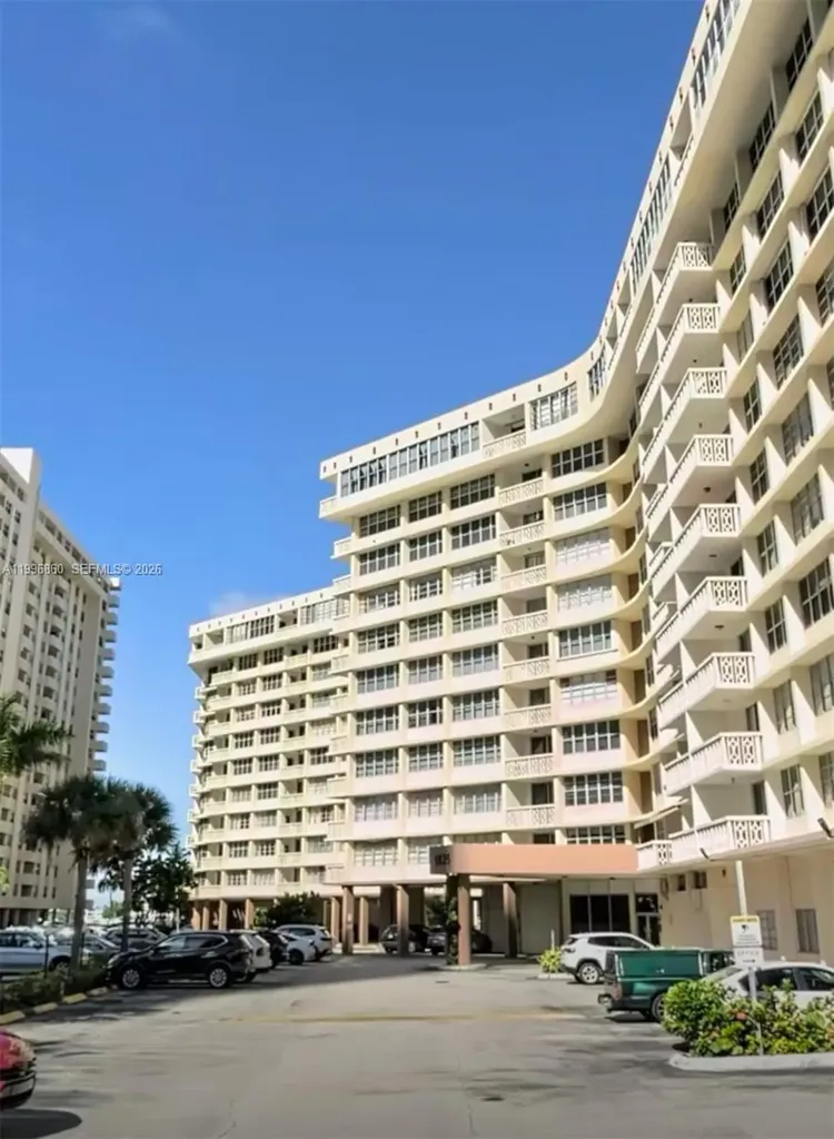 1817 S Ocean Drive Hallandale Beach FL 33009