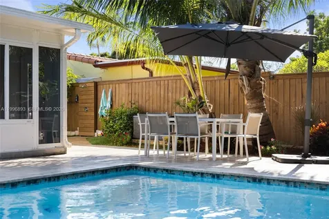 201 NE 16th Court Fort Lauderdale FL 33305
