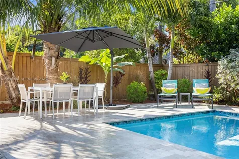 201 NE 16th Court Fort Lauderdale FL 33305