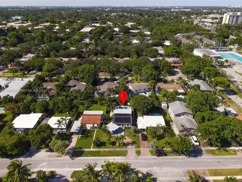 201 NE 16th Court Fort Lauderdale FL 33305