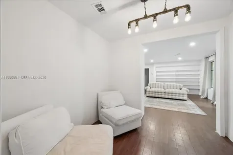 3490 William Avenue Miami FL 33133