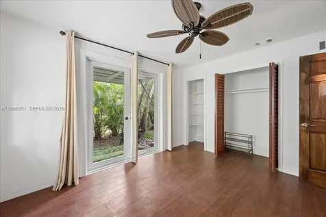3490 William Avenue Miami FL 33133