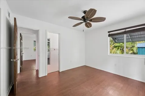 3490 William Avenue Miami FL 33133