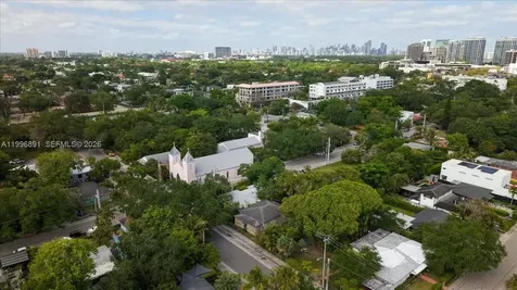 3490 William Avenue Miami FL 33133