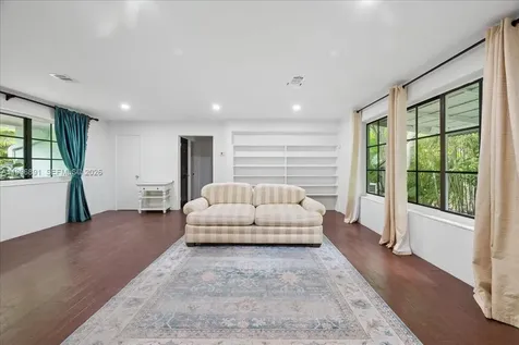 3490 William Avenue Miami FL 33133