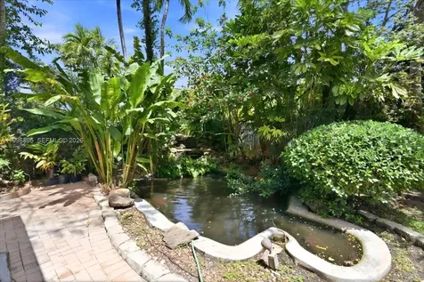 6133 SW 44th Terrace Miami FL 33155