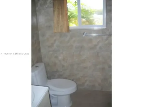 1040 92 Street Bay Harbor Islands FL 33154