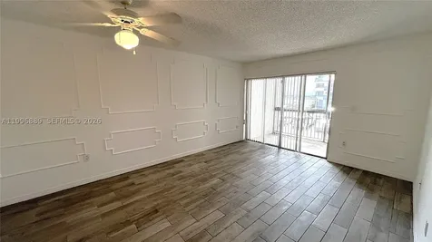 711 N Pine Island Road Plantation FL 33324