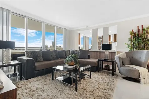 848 Brickell Key Drive Miami FL 33131