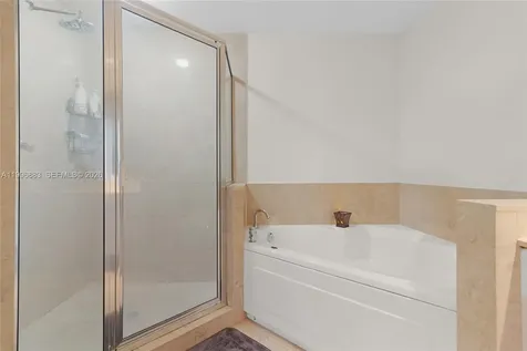 848 Brickell Key Drive Miami FL 33131