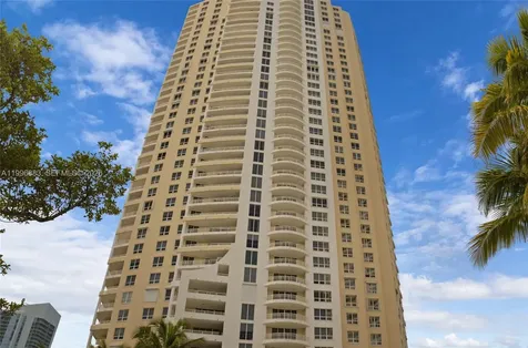 848 Brickell Key Drive Miami FL 33131