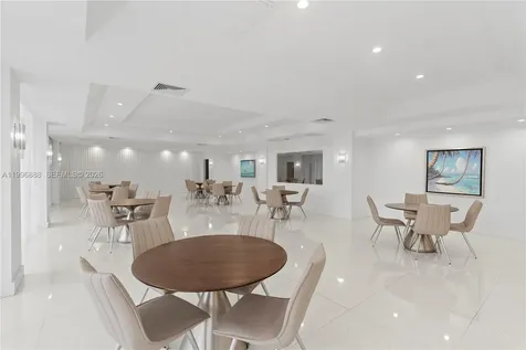 6450 Collins Avenue Miami Beach FL 33141