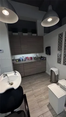 2614 SW 8th Street Miami FL 33135