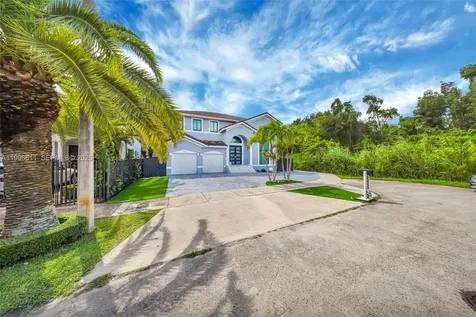 3002 SW 147th Court Miami FL 33185