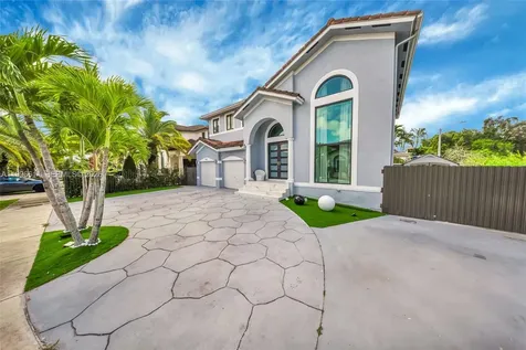 3002 SW 147th Court Miami FL 33185