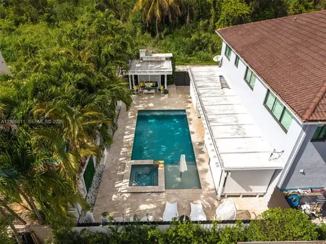 3002 SW 147th Court Miami FL 33185