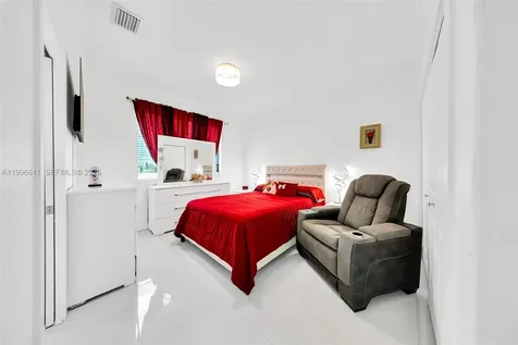 3002 SW 147th Court Miami FL 33185