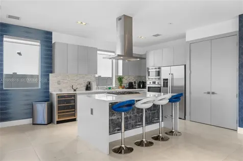9830 NW 74th Terrace Doral FL 33178