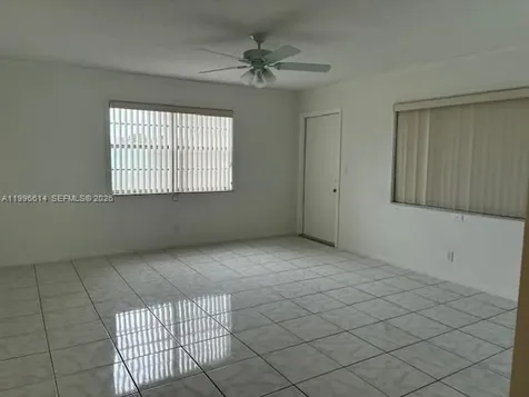 348 S Federal Highway Dania Beach FL 33004