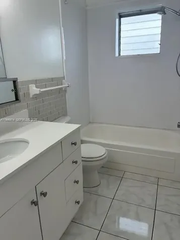 348 S Federal Highway Dania Beach FL 33004
