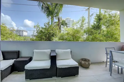 1577 Bay Road Miami Beach FL 33139