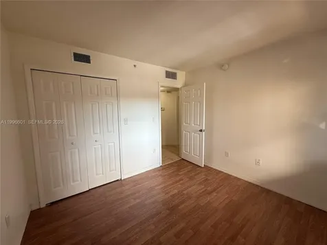 22901 SW 88th Place Cutler Bay FL 33190