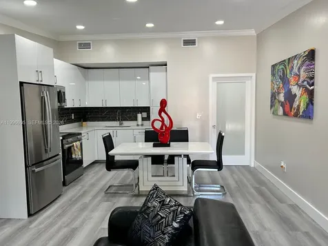9922 SW 2nd Street Miami FL 33174