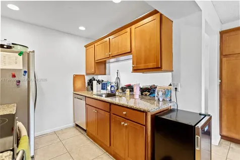 7690 SW 7th Court North Lauderdale FL 33068